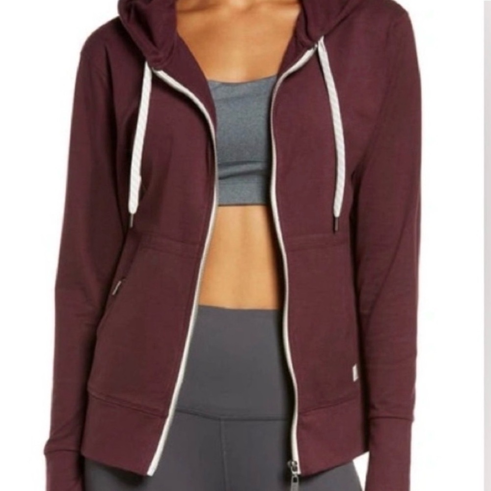 Vuori Women’s Halo Zip-Up Hoodie